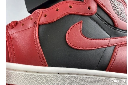 85 JORDAN RED 1 HIGH VARSITY RETRO - 1024